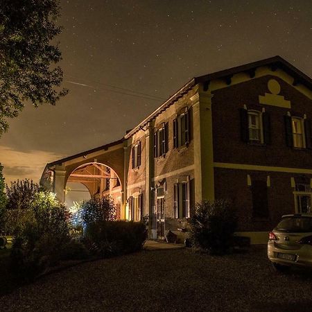 Via Bruno Rossi 23 Bed & Breakfast Ambrogio Bagian luar foto