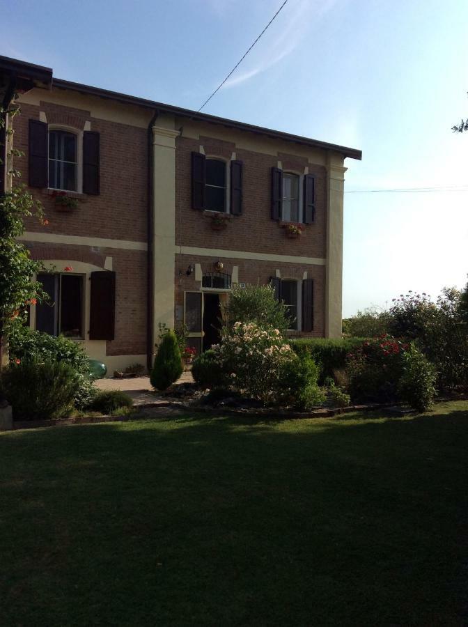 Via Bruno Rossi 23 Bed & Breakfast Ambrogio Bagian luar foto