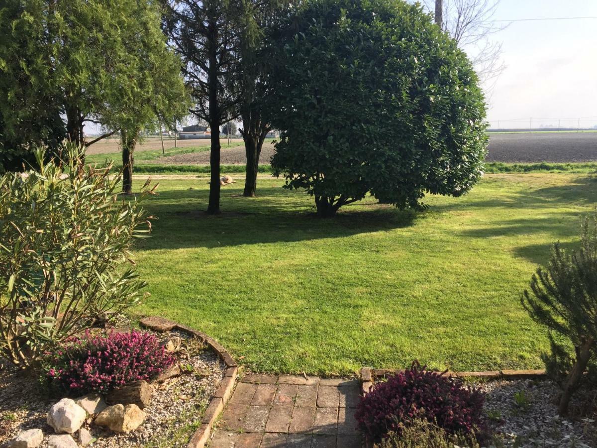 Via Bruno Rossi 23 Bed & Breakfast Ambrogio Bagian luar foto